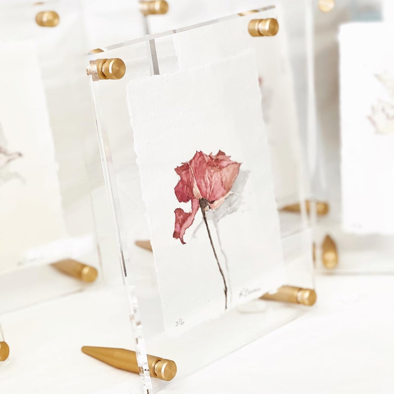 Wexel Art 4x6" Clear UV Grade Acrylic Tabletop Floating Picture Frame Display with Gold Hardware for Art and Photos - Image 2